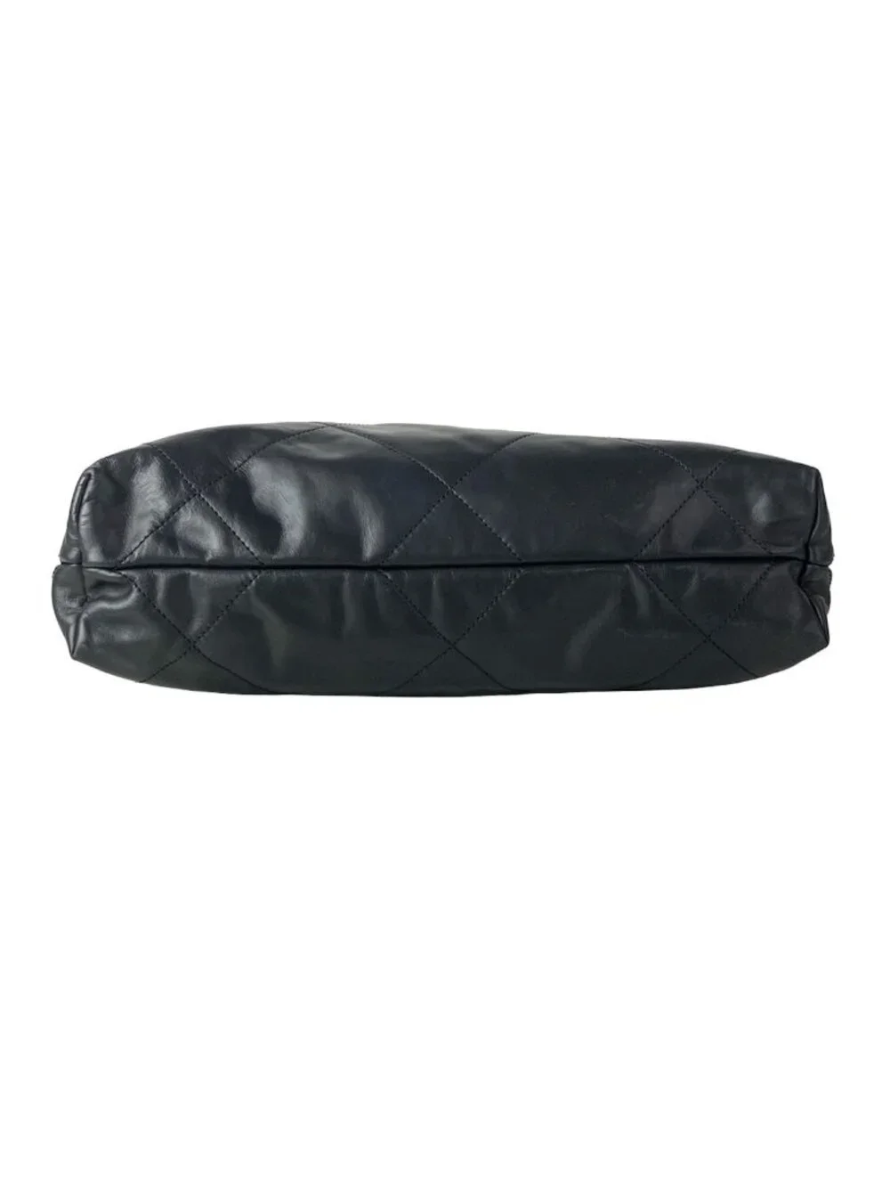 Chanel Shoulder Bag 22 Small Black